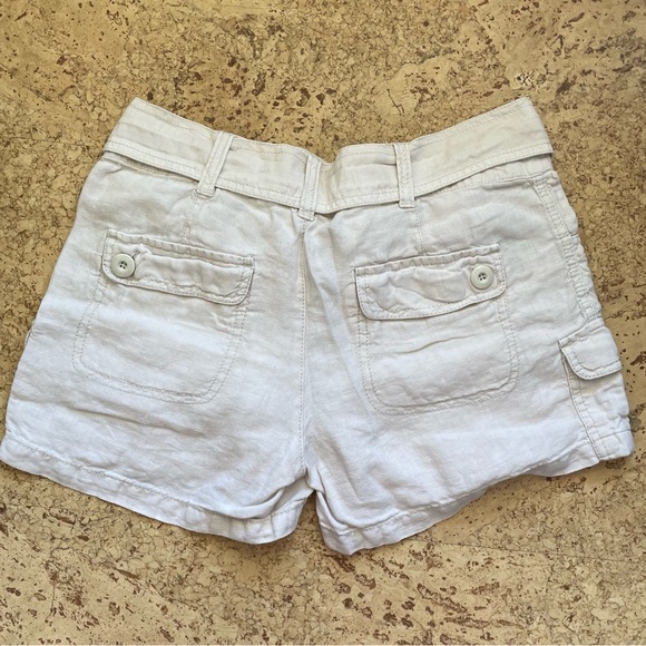 Shorts by hei hei. Cream color linen. Size 2. - Picture 2 of 3